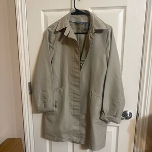 Hillard & Hanson Classic Tan Trench Coat